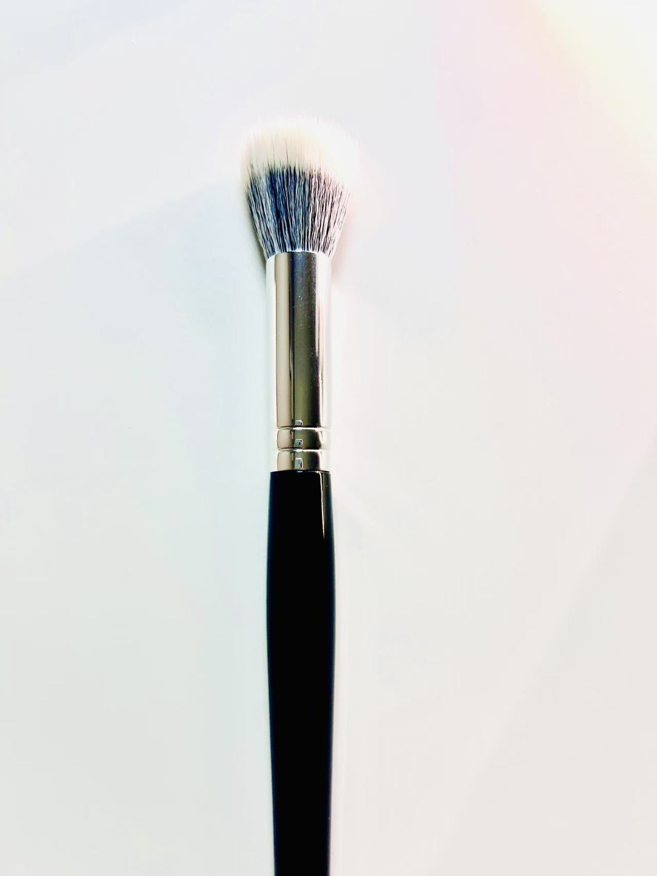 Professional Makeup Brushes - High-Quality Makeup Tools