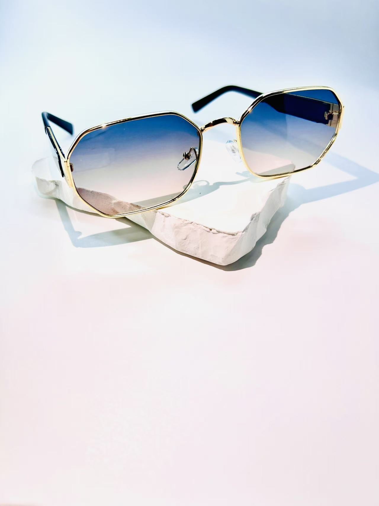 Online Sunglasses Store - UV Protection Glasses Collection